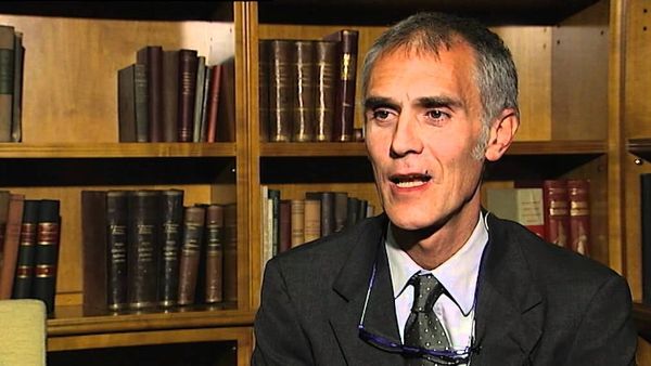 5 Trends in Cataract Surgery for 2015: Interview With Dr José Luis Güell
