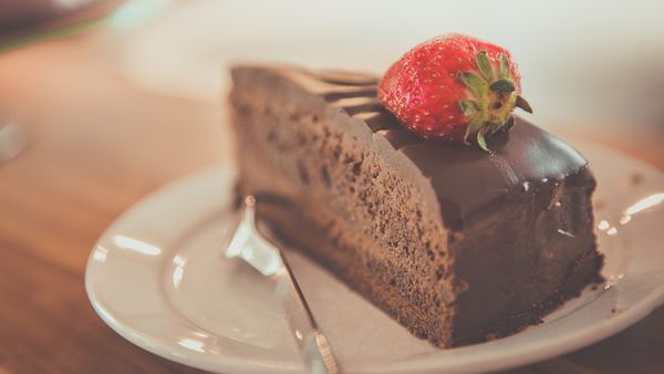 Laser eye surgery: like a piece of cake