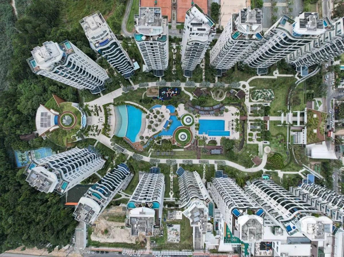 Brava Home Resort, da Construtora Procave, na Praia Brava, em Itajaí.