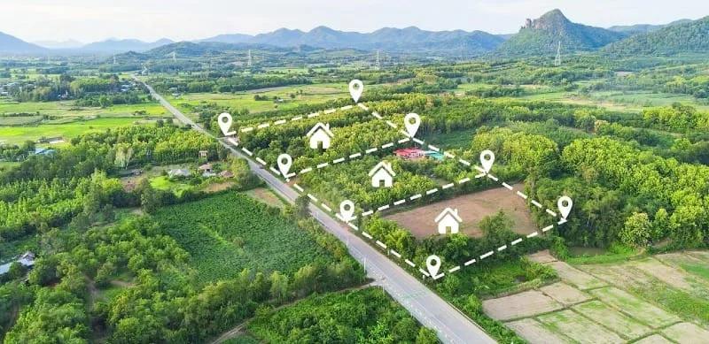 Imagem aérea de lotes a venda.