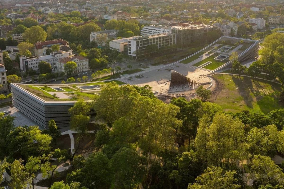 Viaje na Arquitetura de Budapeste | Museu Etnográfico