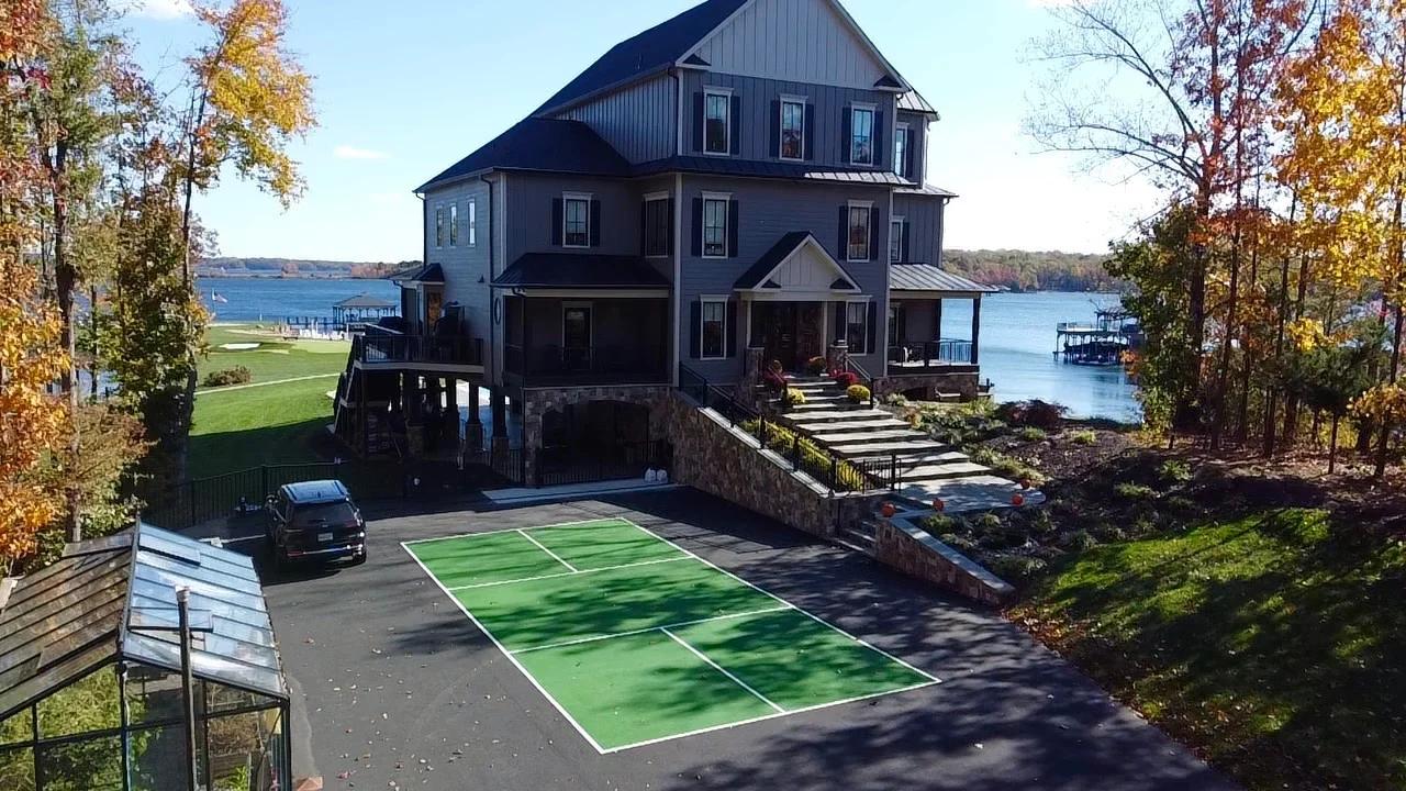 Full Exterior Repaint in Fairfax, VA