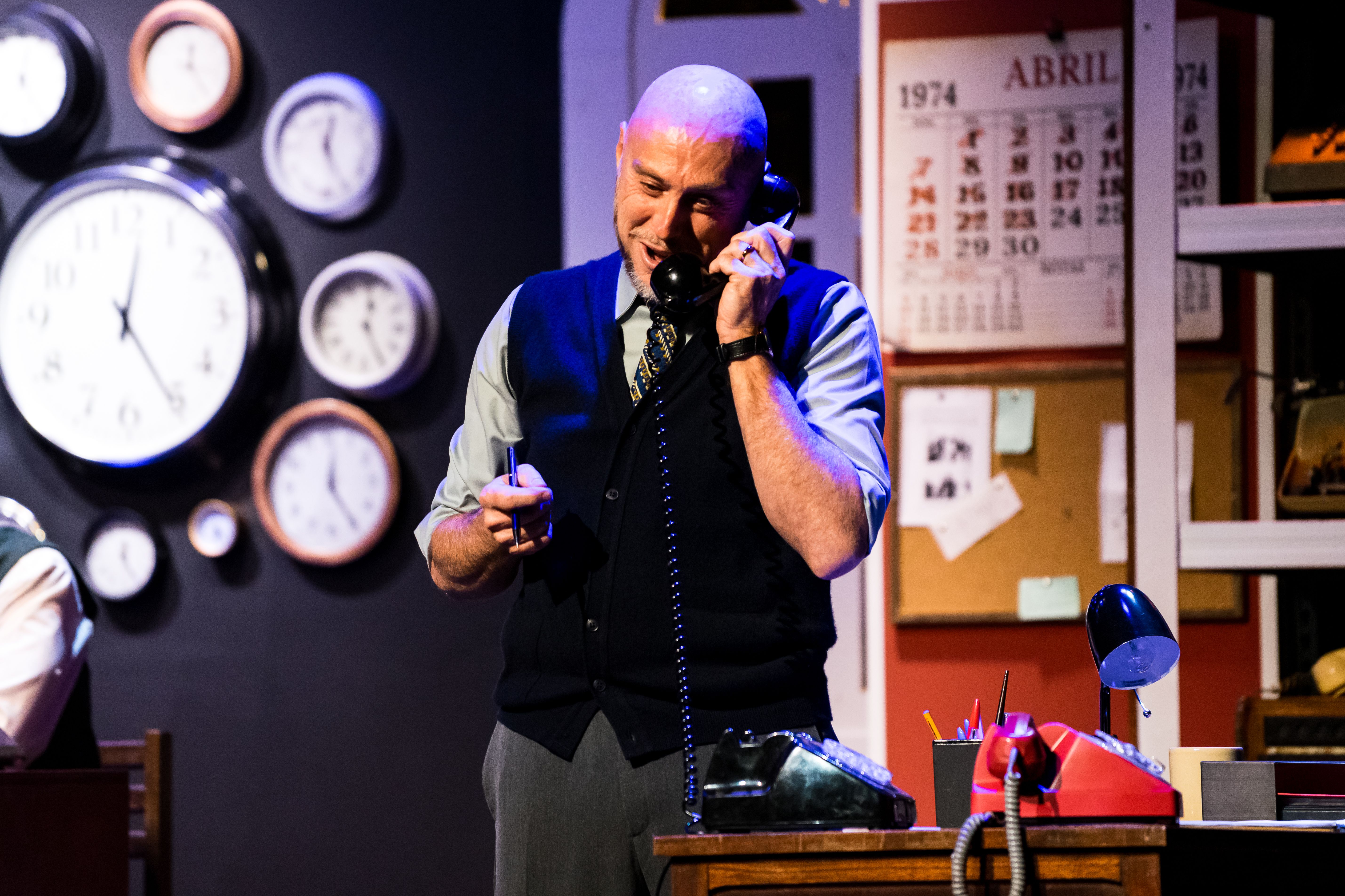 A Noite - De José Saramago - Foto 1