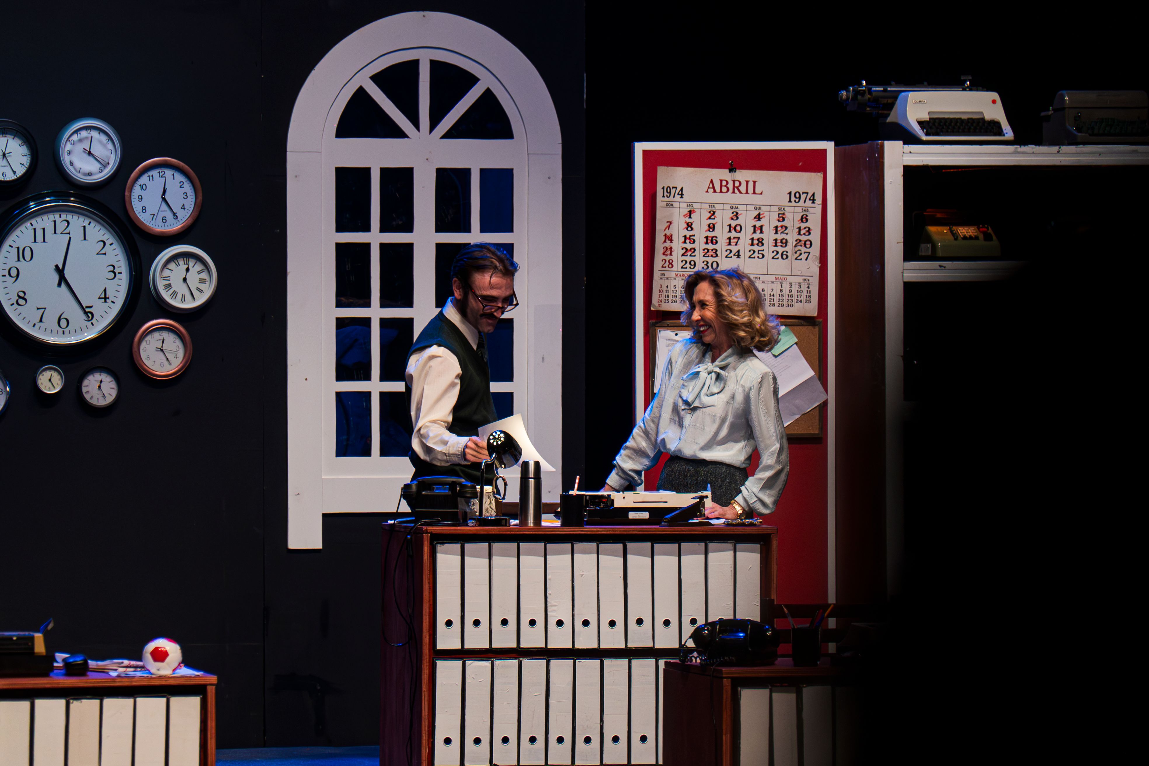 A Noite - De José Saramago - Foto 11