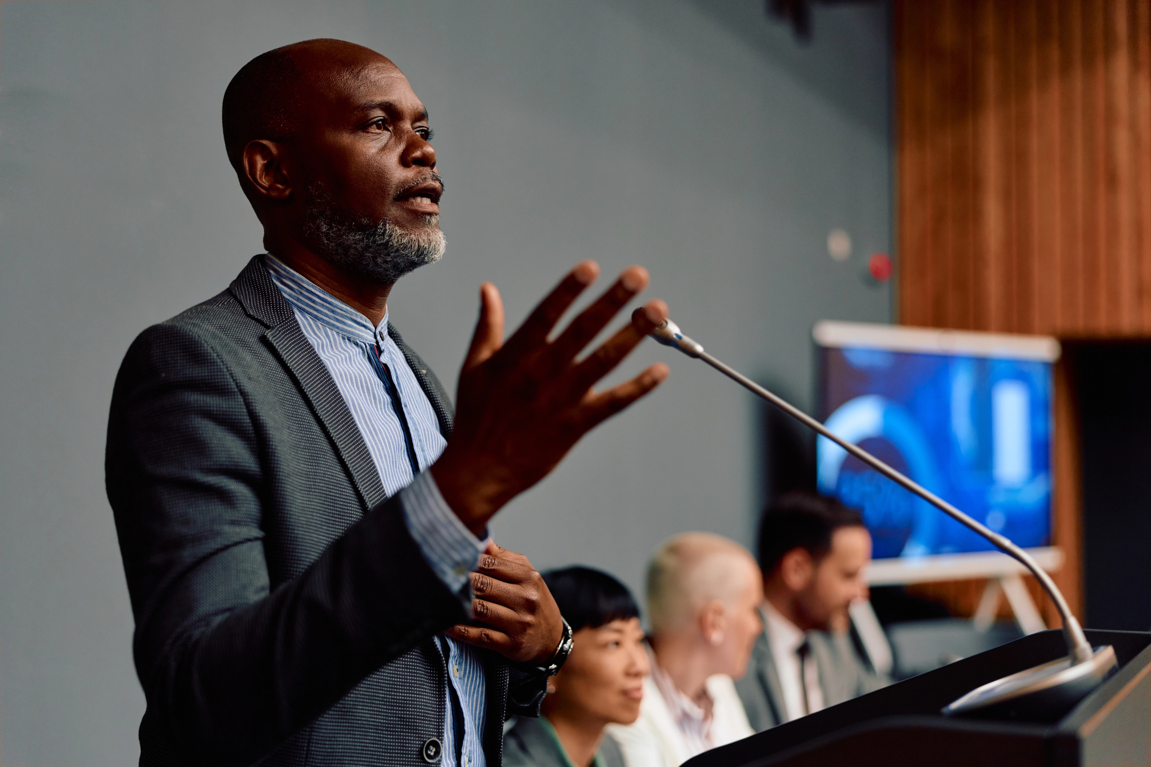 External Stakeholder Communications 