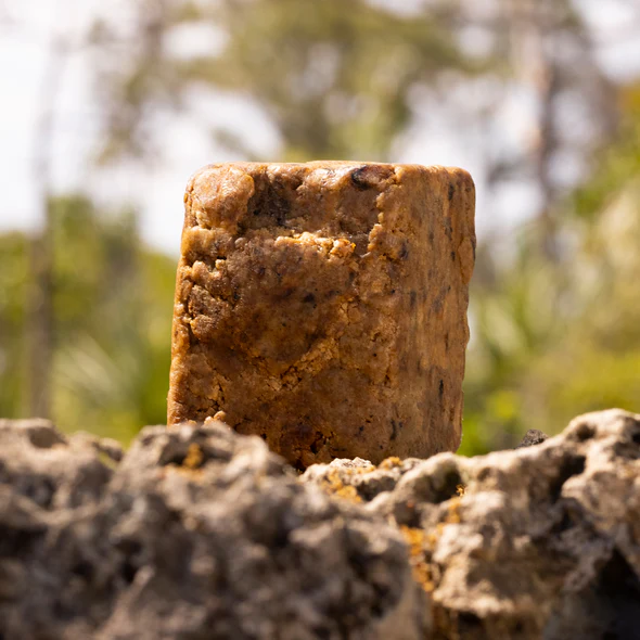 Experience the natural power of African Black Soap , a traditional skin cleanser known across West Africa for its purity and effectiveness. Handcrafted from plant-based ingredients like cocoa pod ash, shea butter, palm kernel oil, and coconut oil, this soap is completely natural and free from harsh chemicals. African Black Soap is prized for its ability to deeply cleanse while remaining gentle on the skin. It helps remove dirt, oil, and impurities, leaving your skin refreshed and balanced. Rich in vitamins and minerals, it also soothes irritation, supports even skin tone, and nourishes both face and body. 100 percent natural and chemical-free Deep cleans without stripping moisture Helps with acne, blemishes, and oily skin Soothes irritation and supports even skin tone Suitable for face, body, and hair