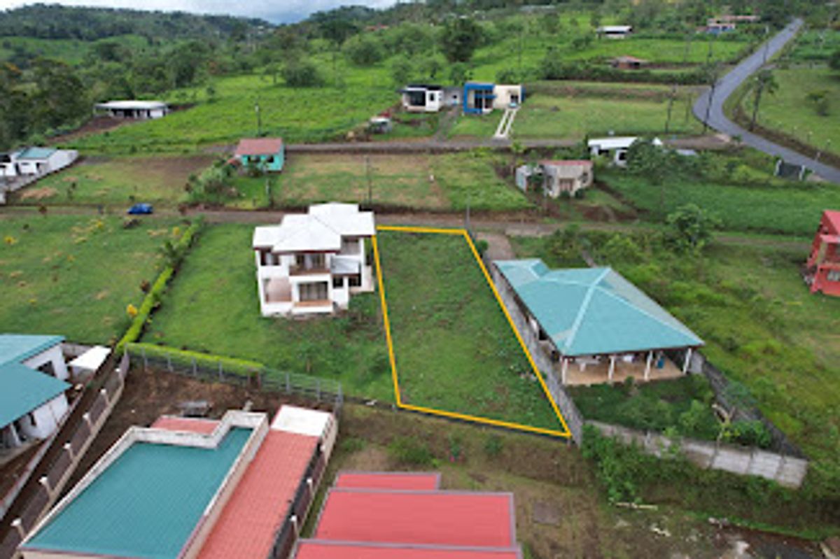 Land for Sale in Ciudad Quesada with Bank Financing (Credibono)