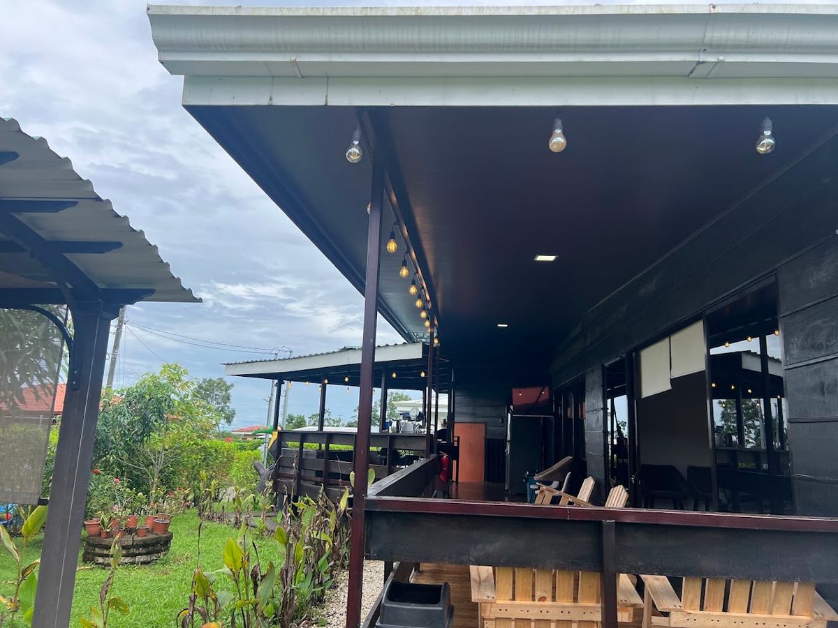 Turnkey Rustic Cabin in  Condominium, La Fortuna: Airbnb