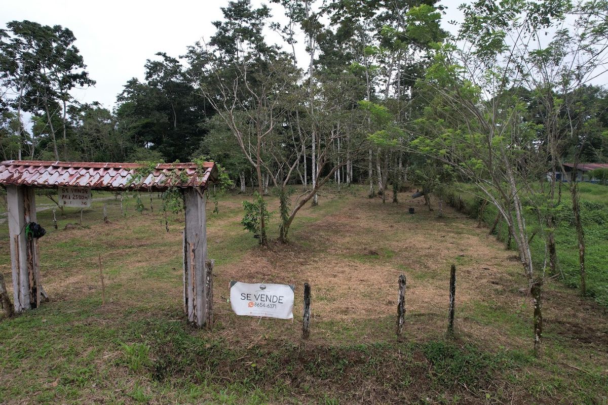 Flat Lot for Sale in Carrizal, Rio Cuarto: Near Hule Lagoon
