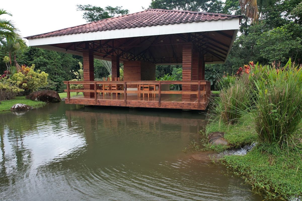 Casa Vacacional de Lujo en Condominio Privado en La Fortuna