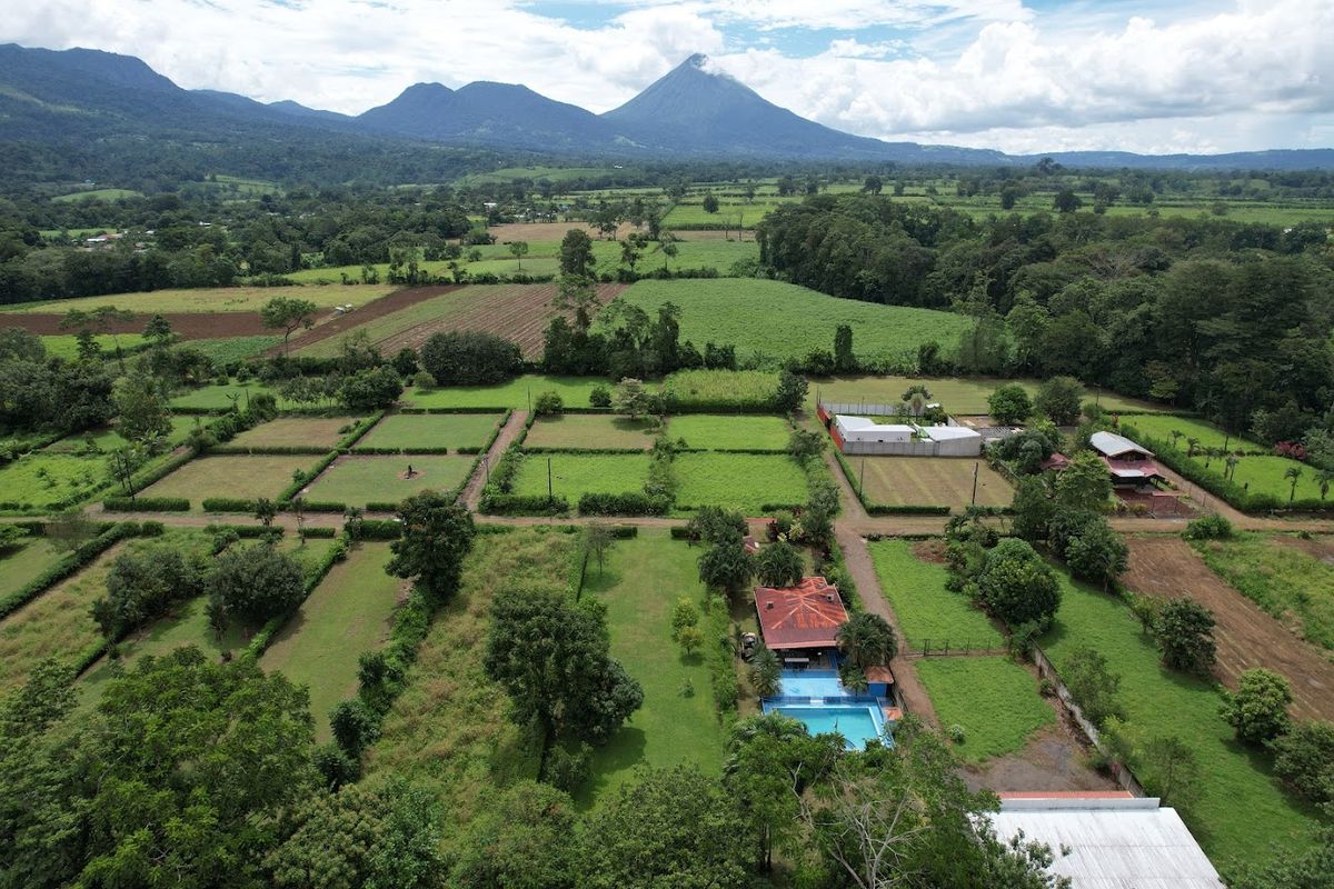 Lote con vista al Volcán Arenal: Fortuna de San Carlos