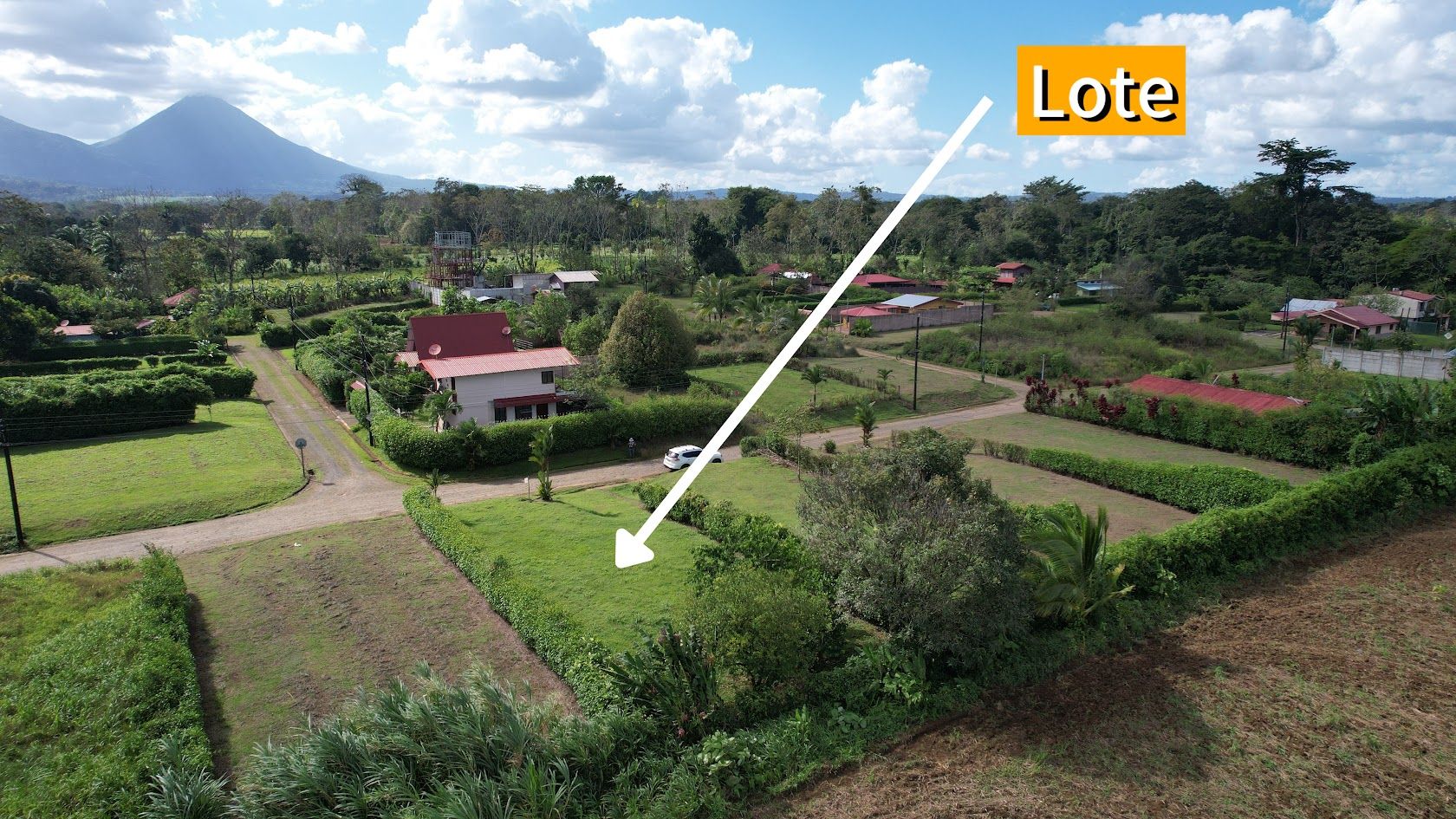 Lot with Arenal Volcano view