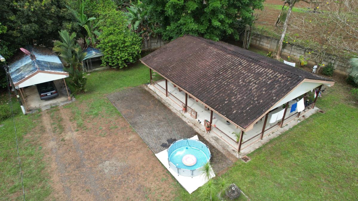 Quinta con Vista al Volcán en La Fortuna: Ideal para Airbnb
