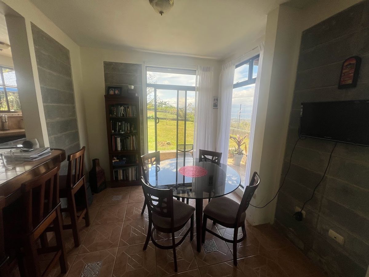 Casa con hermosa vista en Ciudad Quesada