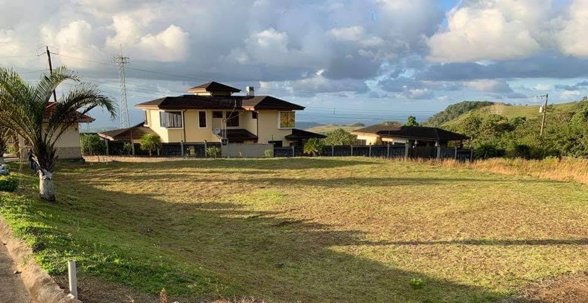 Lote en San Gerardo: Comunidad de clima fresco en Ciudad Quesada