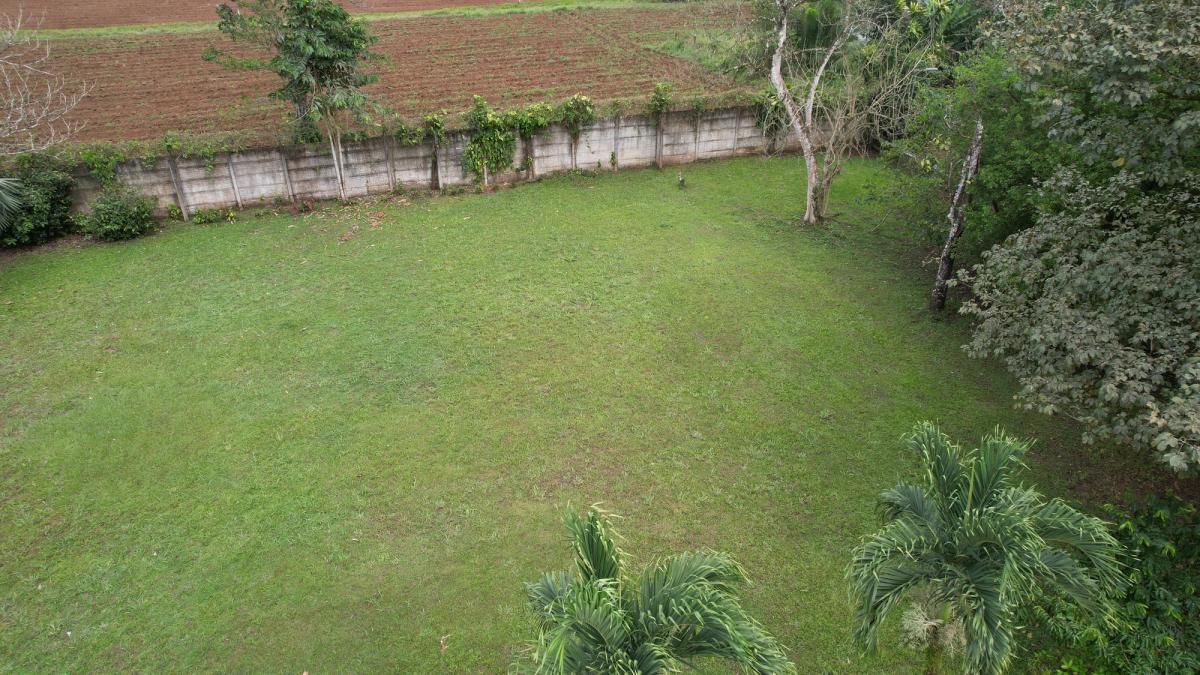 Quinta con Vista al Volcán en La Fortuna: Ideal para Airbnb