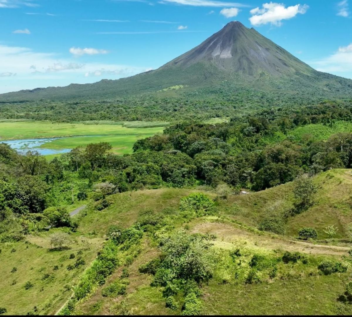 Premium Lot for Sale in El Castillo: Arenal Volcano & Lake Views