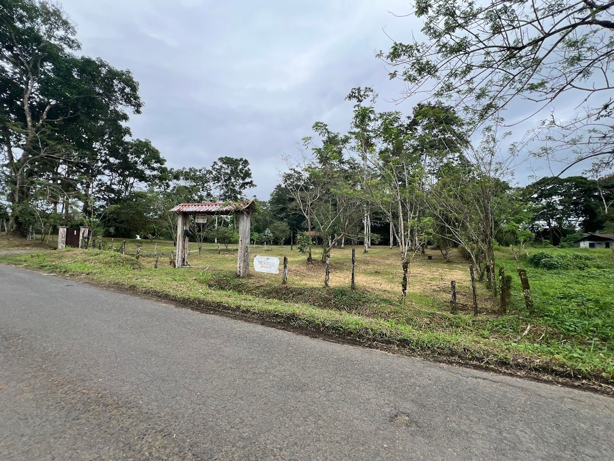 Flat Lot for Sale in Carrizal, Rio Cuarto: Near Hule Lagoon