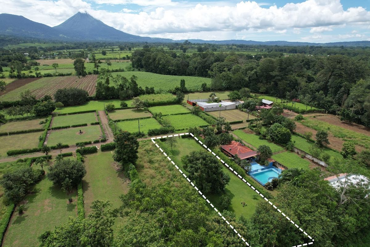 Lote con vista al Volcán Arenal: Fortuna de San Carlos