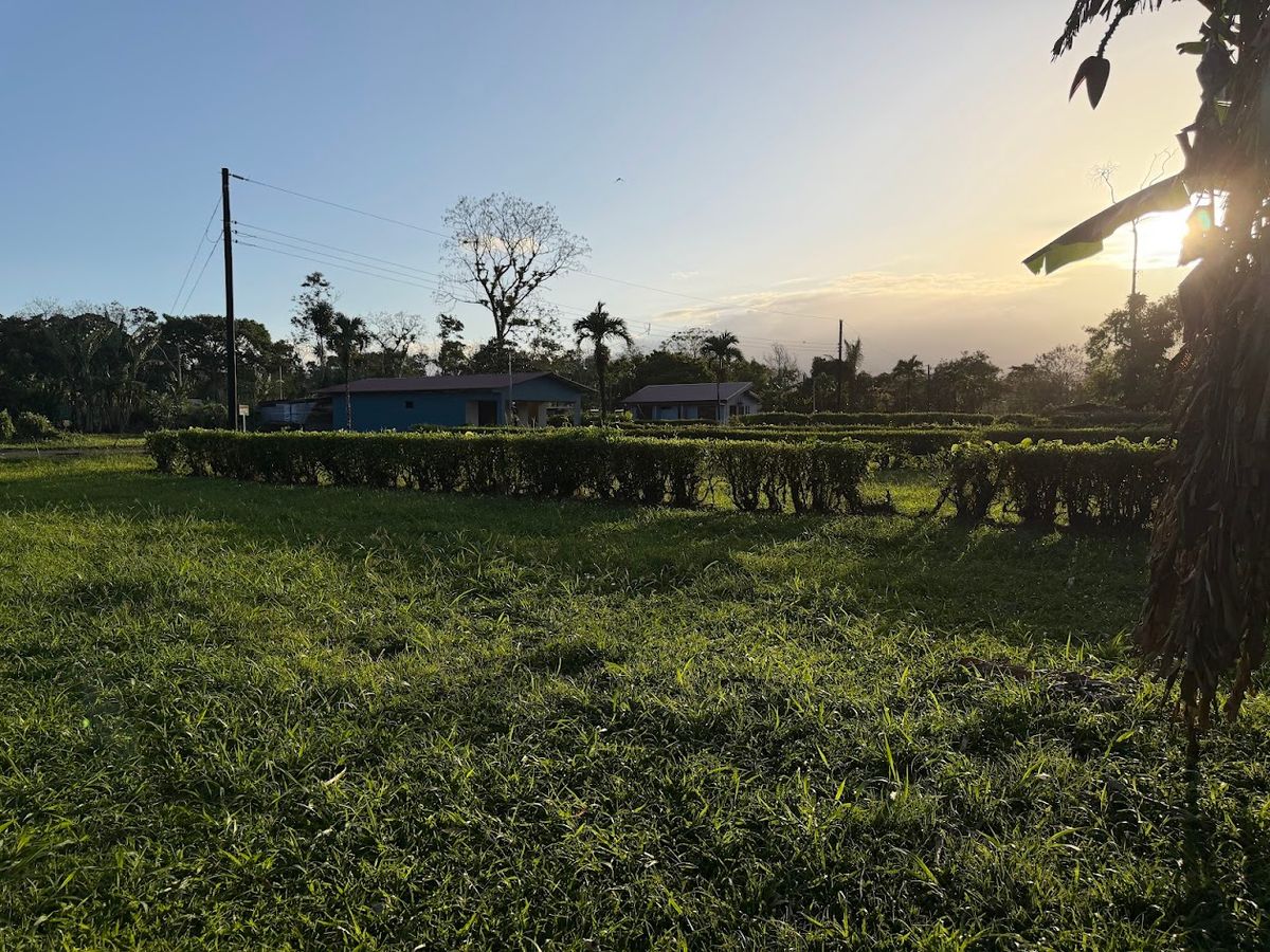 Lote de 400 metros cuadrados en Florencia de San Carlos