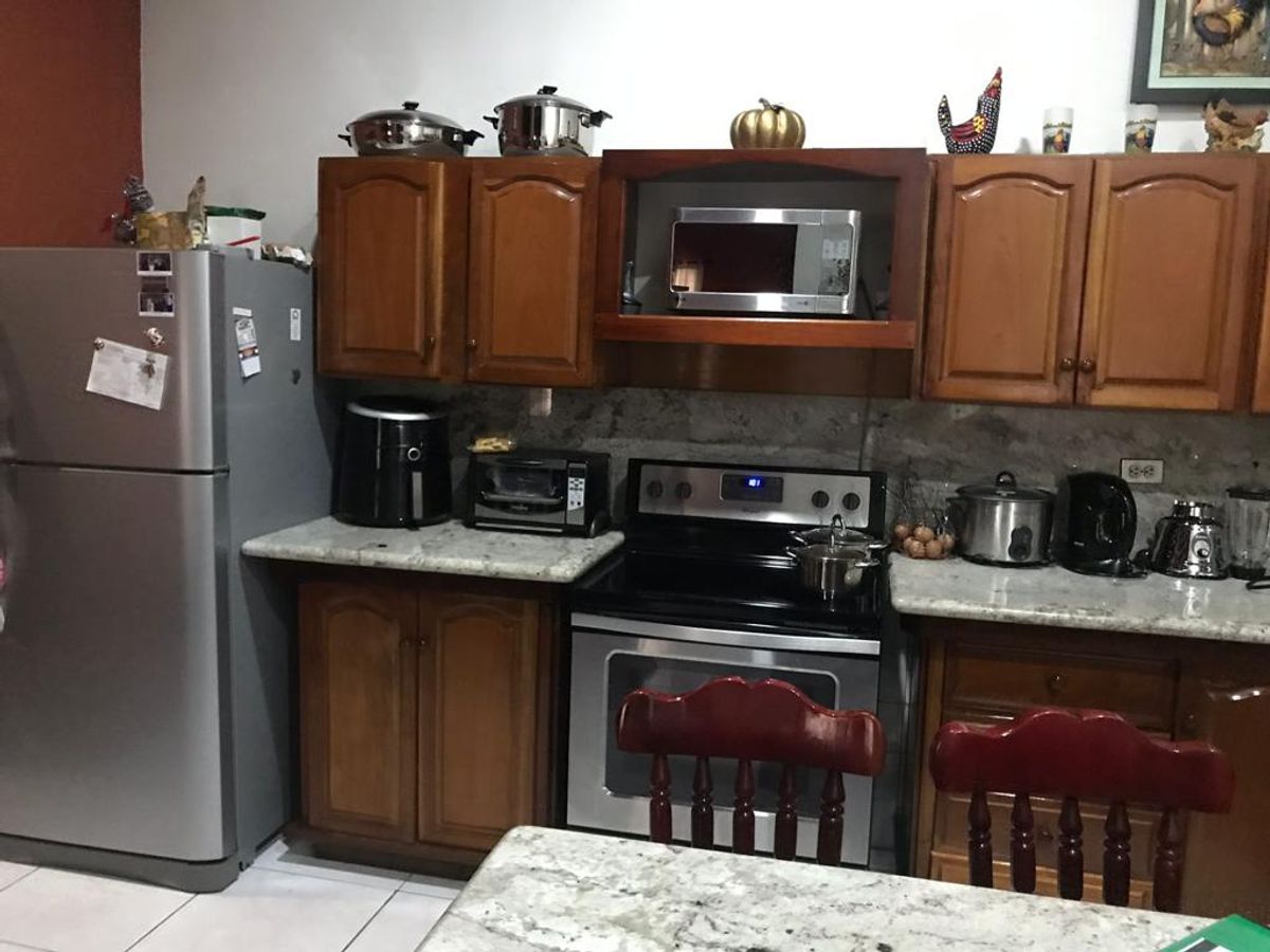 Prime Commercial Property in Downtown Ciudad Quesada: High-Yield Investment