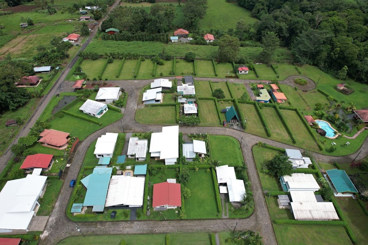 Casa Vacacional de Lujo en Condominio Privado en La Fortuna