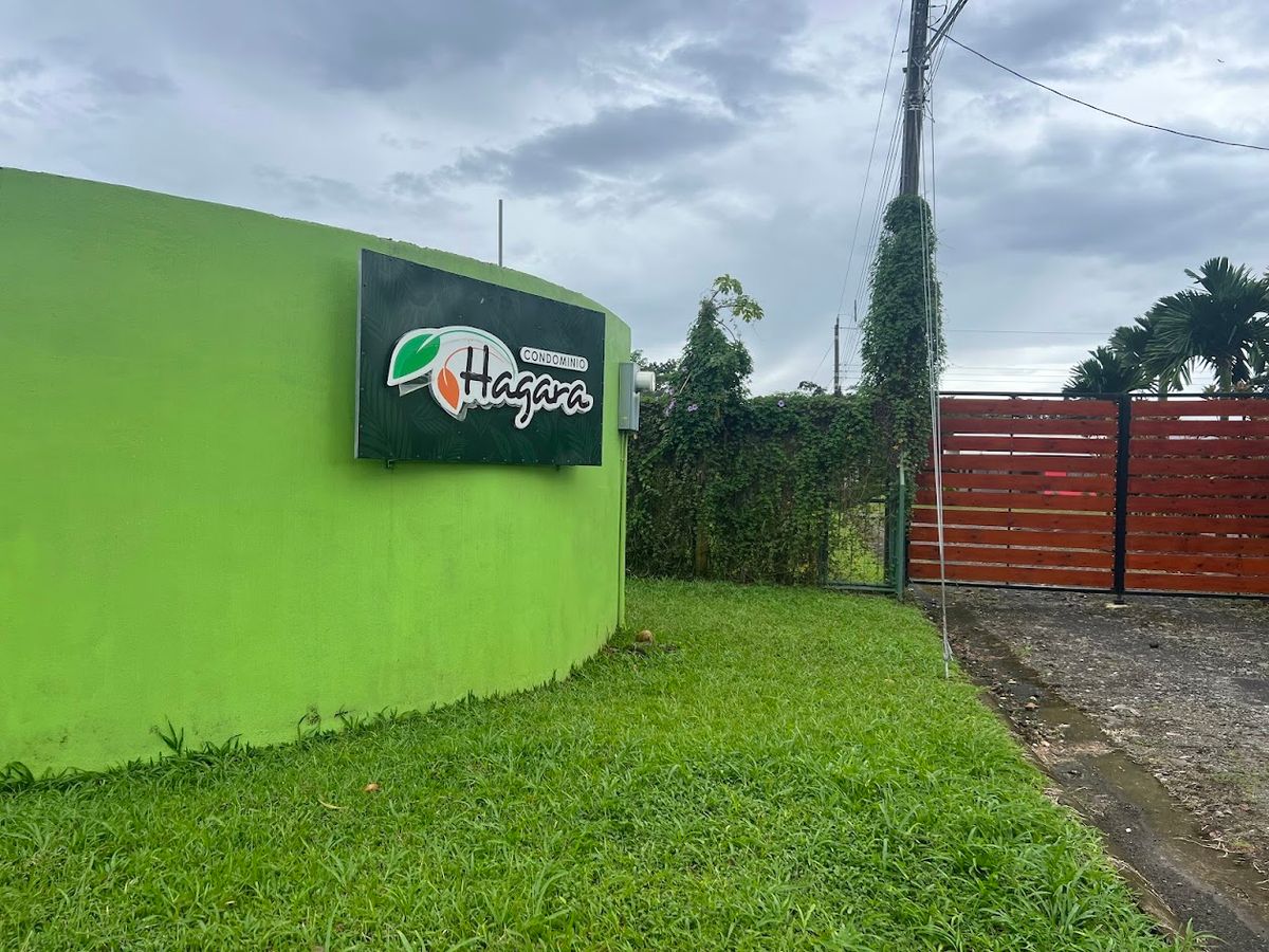 Turnkey Rustic Cabin in  Condominium, La Fortuna: Airbnb