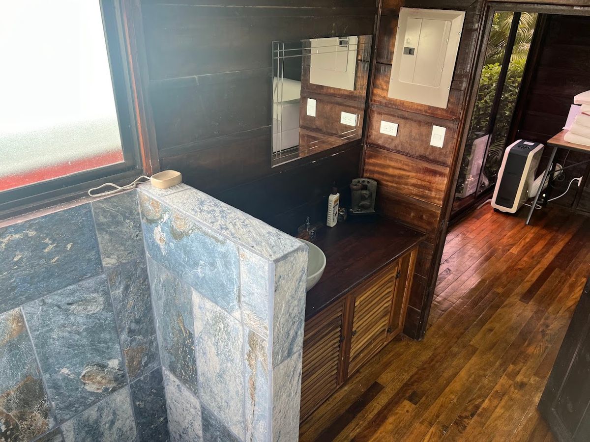 Turnkey Rustic Cabin in  Condominium, La Fortuna: Airbnb