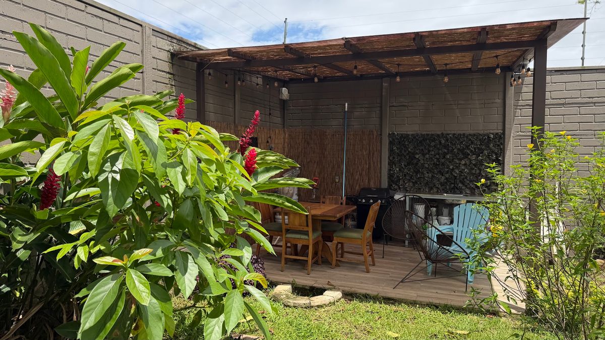Casa Vacacional con Piscina en Los Ángeles de La Fortuna: Inversión