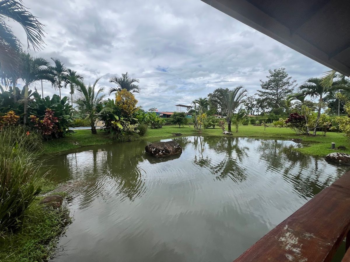 Casa Vacacional de Lujo en Condominio Privado en La Fortuna
