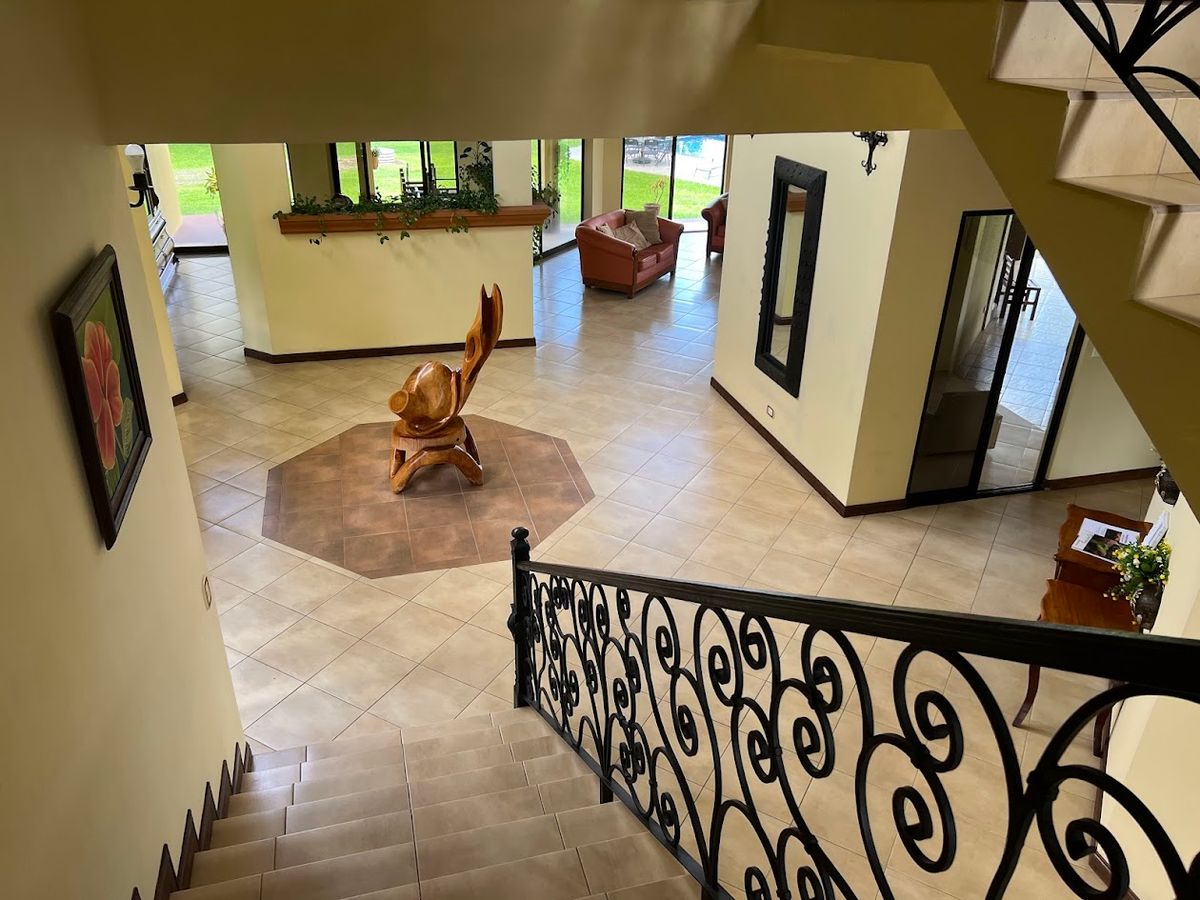 Luxury Estate in Zeta Trece, La Fortuna: Arenal Volcano Views