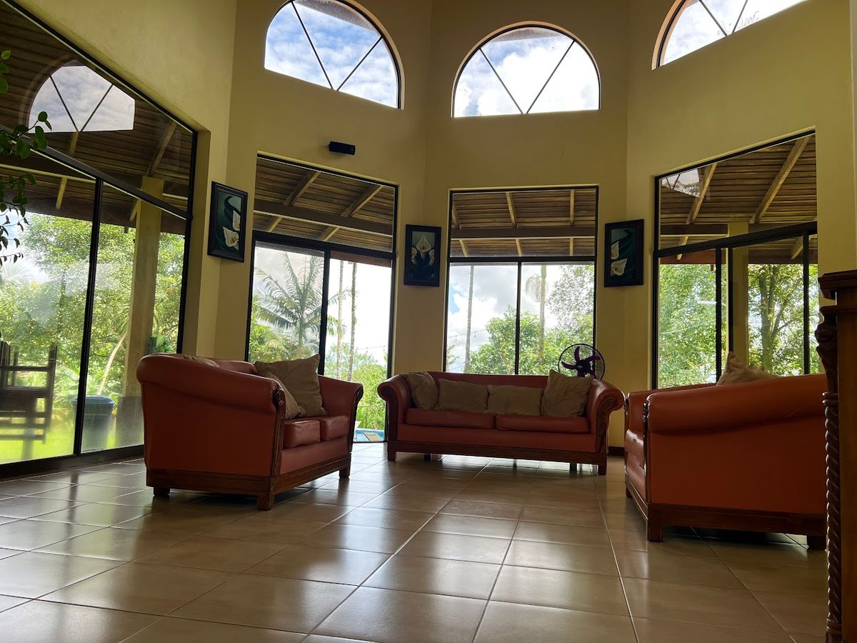 Luxury Estate in Zeta Trece, La Fortuna: Arenal Volcano Views