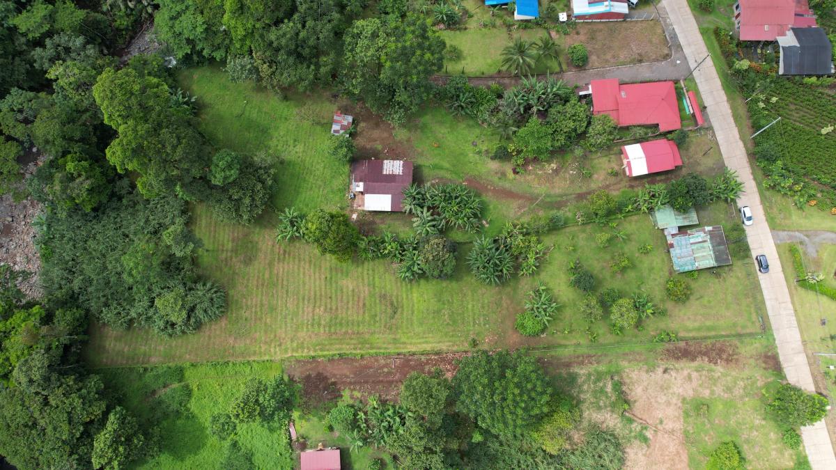 Land for Country Home in La Tigra, San Carlos: Bordering River