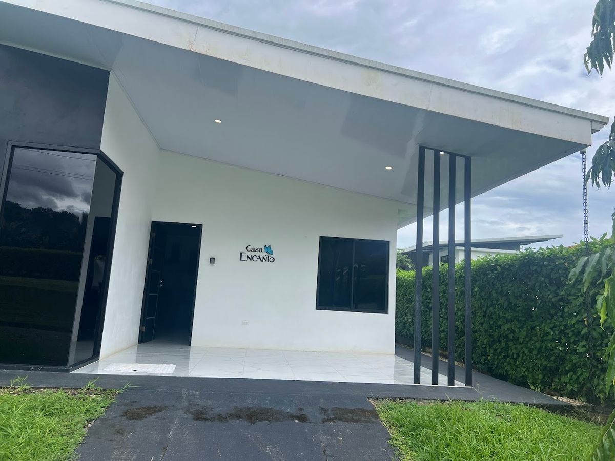 Casa Vacacional de Lujo en Condominio Privado en La Fortuna