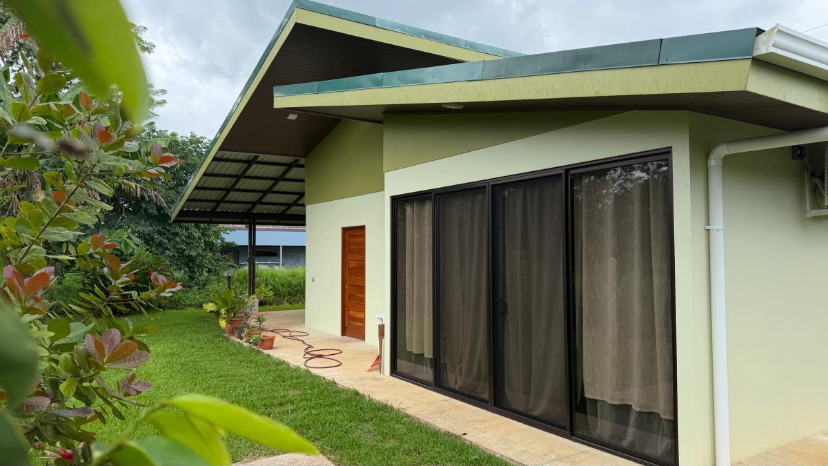 Modern Home in Florencia, San Carlos: Innovative Design & Serene Living