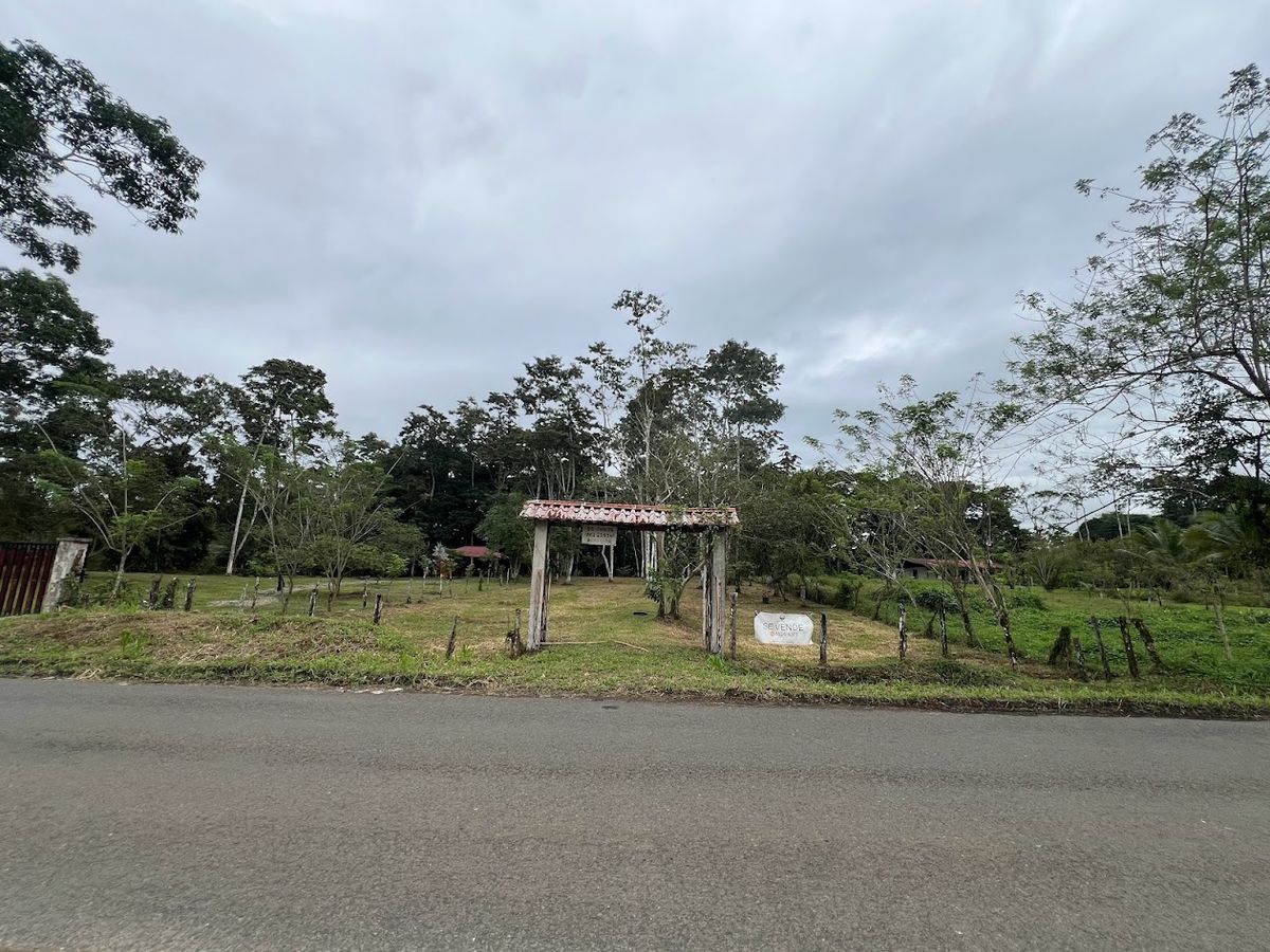 Flat Lot for Sale in Carrizal, Rio Cuarto: Near Hule Lagoon