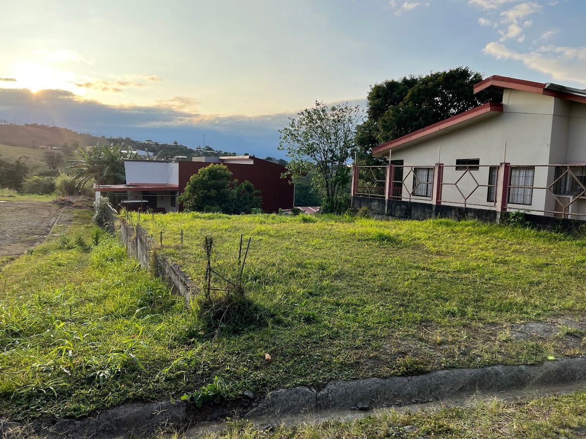 Centrally Located & Private Lot in Ciudad Quesada