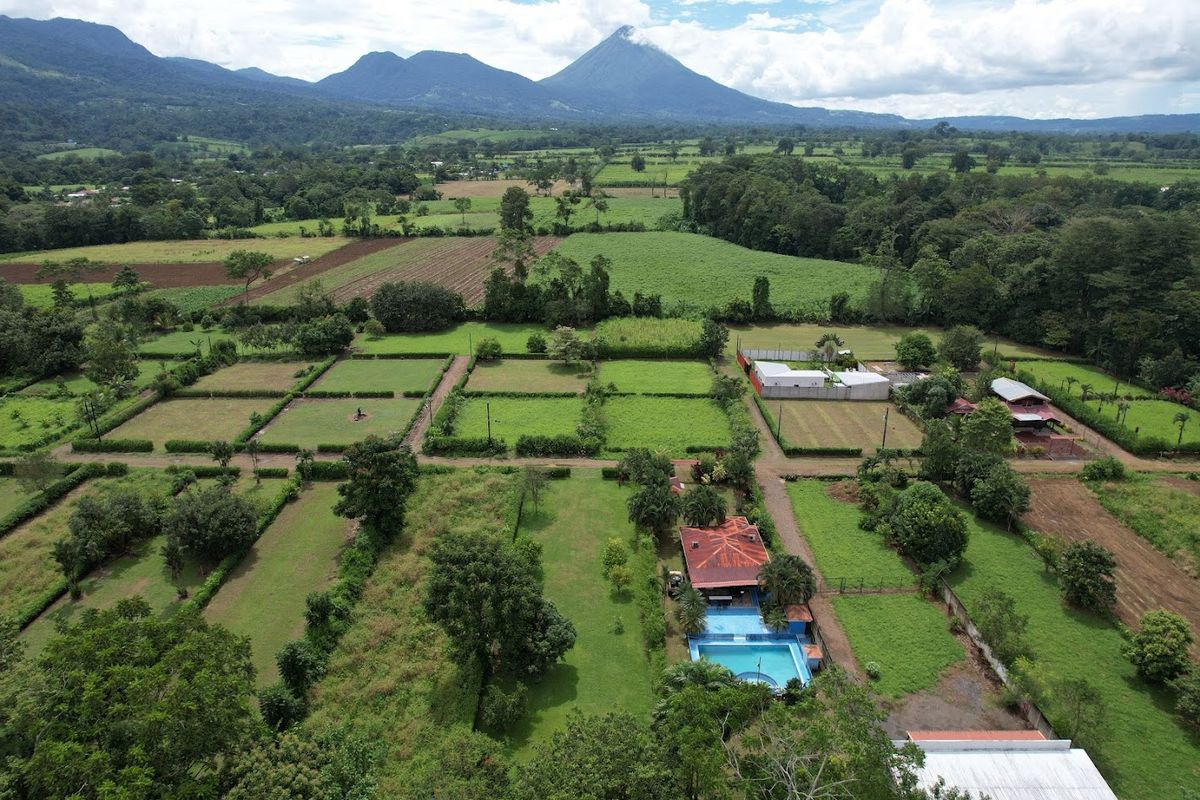 Lote con vista al Volcán Arenal: Fortuna de San Carlos