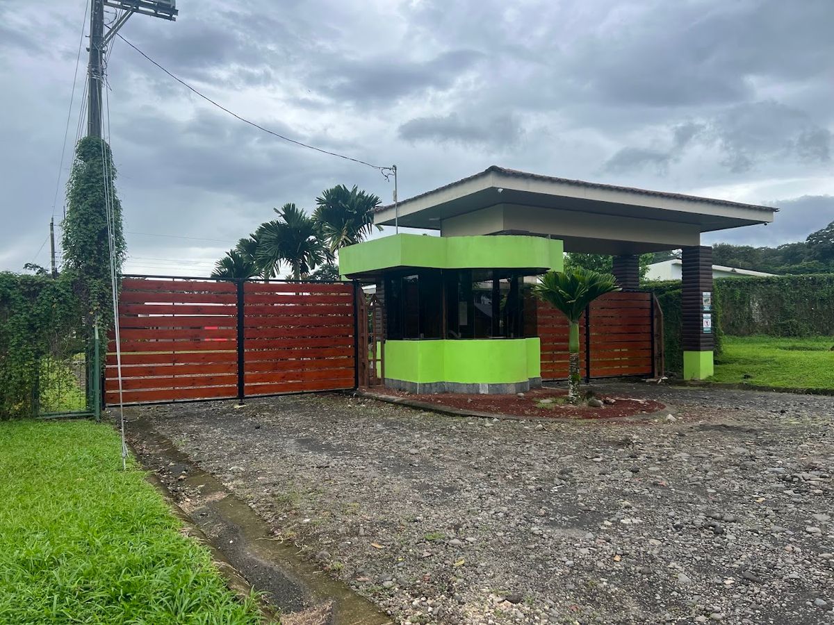 Turnkey Rustic Cabin in  Condominium, La Fortuna: Airbnb