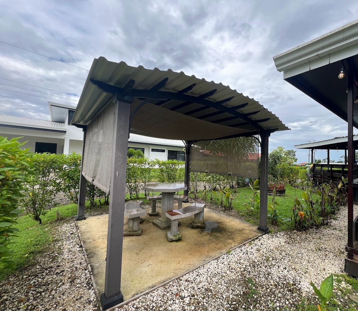 Turnkey Rustic Cabin in  Condominium, La Fortuna: Airbnb