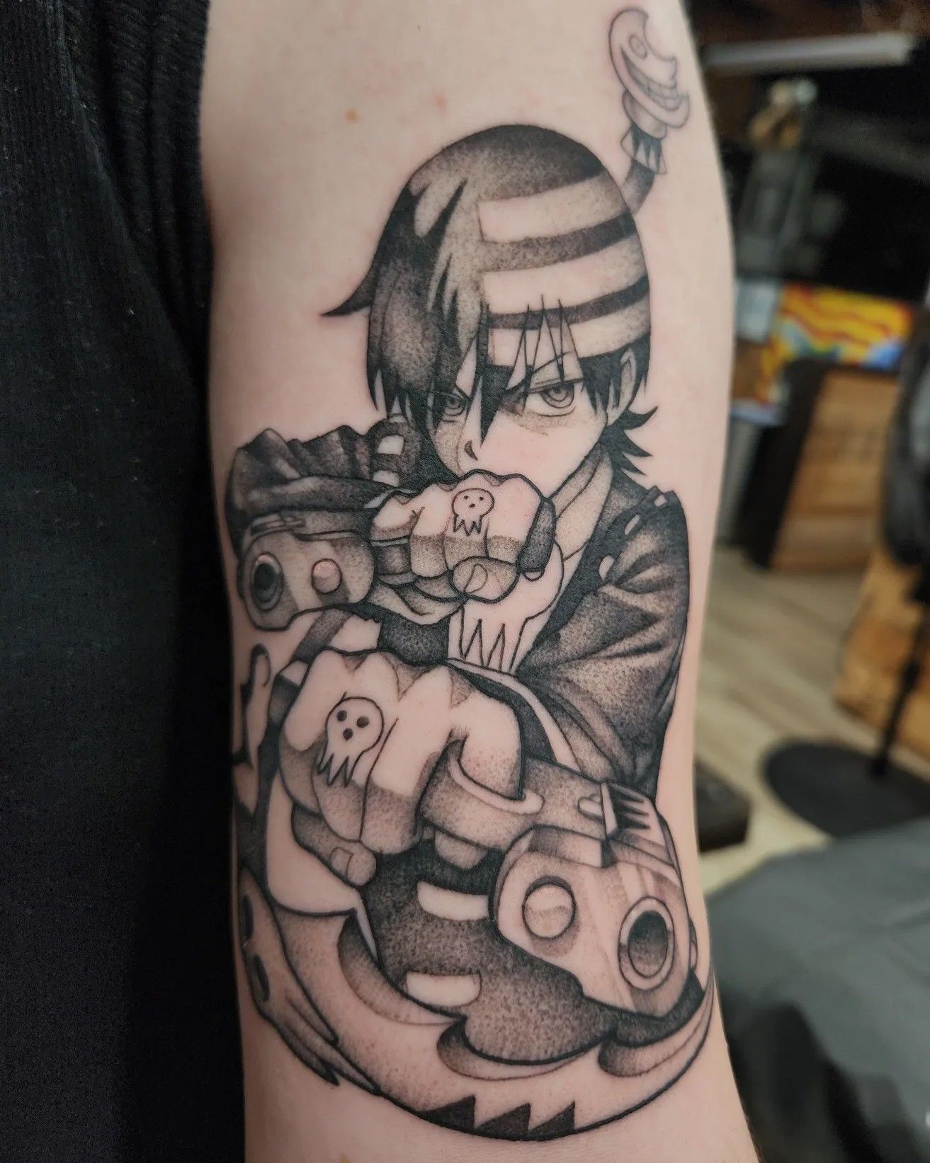 First session on this soul eater tattoo! - YouTube
