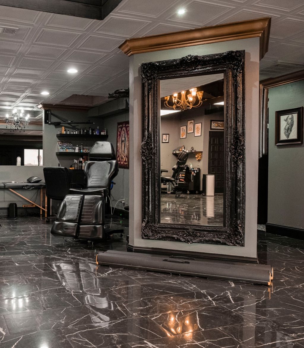 Bay Park Tattoo Shop | Bay Ink Tattoo & Piercing