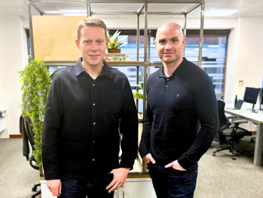 idhl & HyperFinity