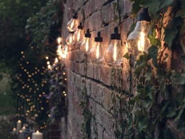 Lights4fun, IDHL