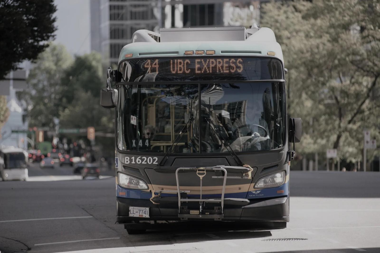 Biće lakse dobit vozačku dozvolu za autobus 