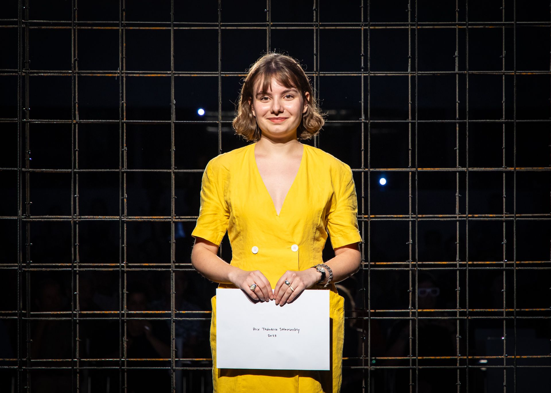 Yes darling, I’ve come home - Julie Richard