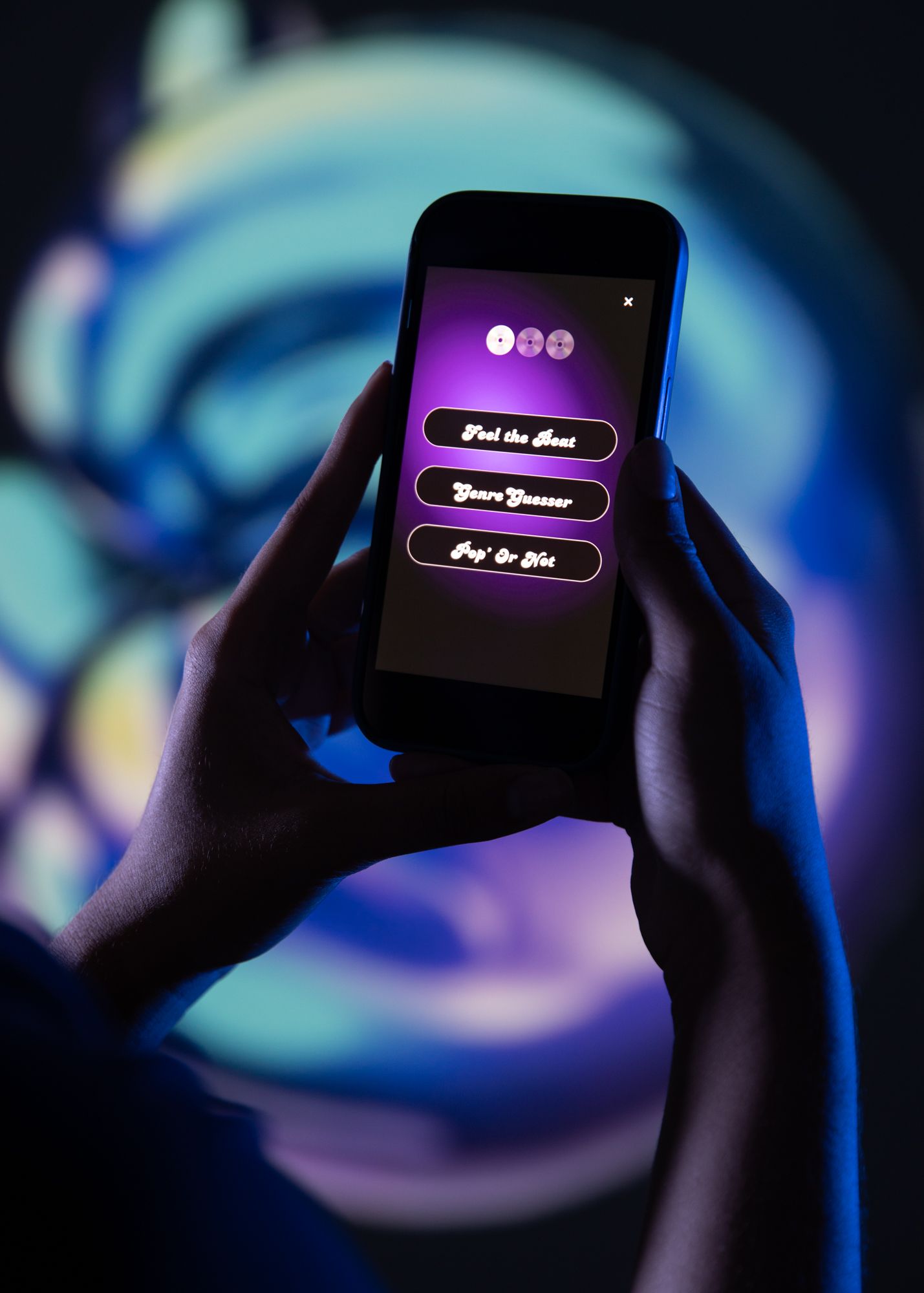 Digging in the stream - Leyla Benkais