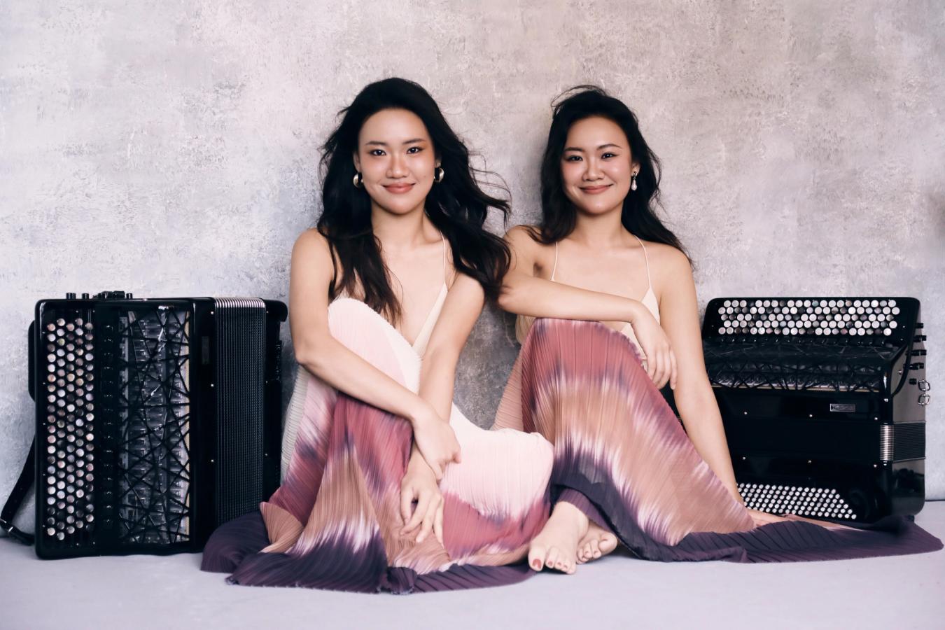 Wanchen Zhao & Wanxu Zhao of Gemini Duo