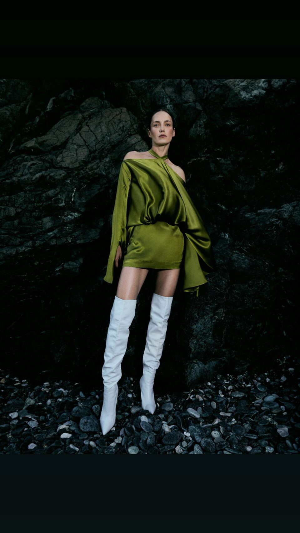 carmen pedaru for Tallermarmo, image 2 of 12