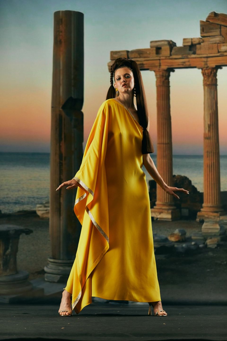 Lindsey Wixson for Tallermarmo PREFALL 2025, image 4 of 8